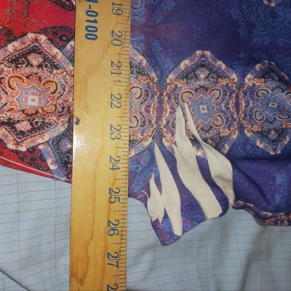 World Unity Woman - Picture 4 of 7